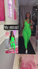 Load and play video in Gallery viewer, Don’t Cross Me legging Set (Green)
